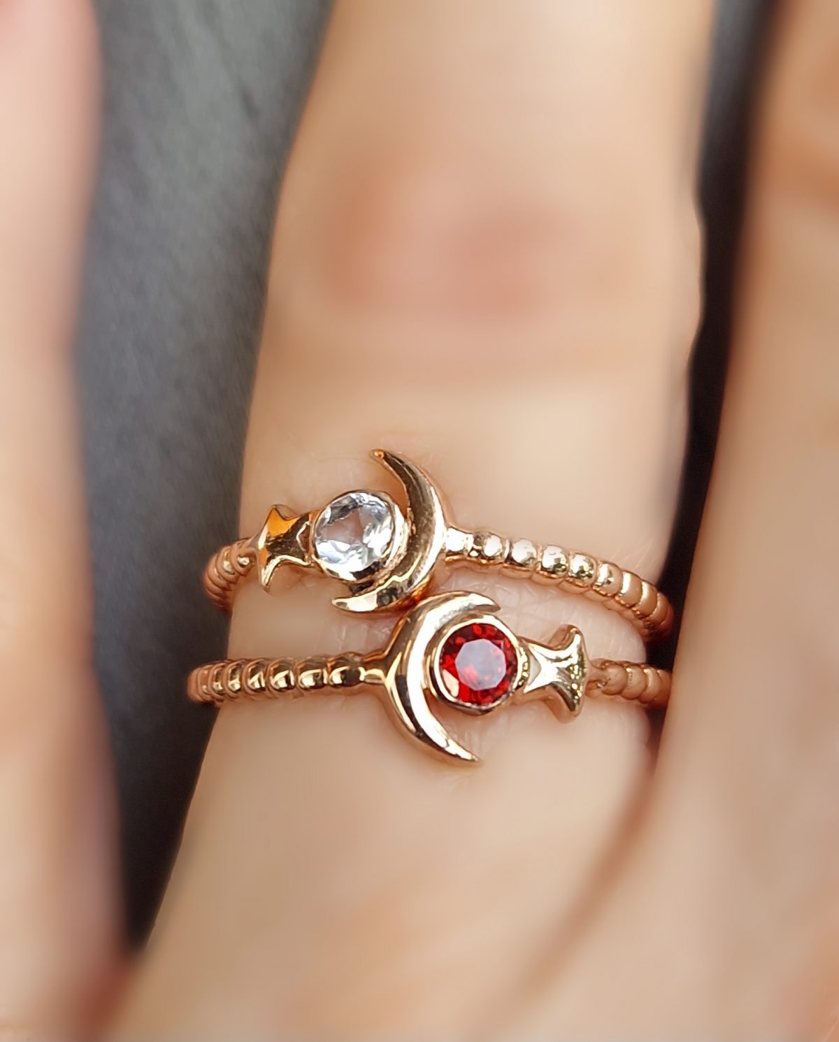 Bagues Starmoon grenat rouge et topaze incolore Bagues Starmoon grenat rouge et topaze incolore