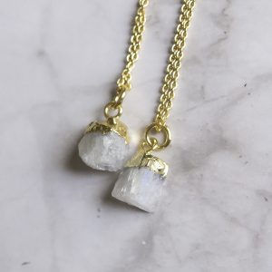 Collier Esprit libre chaîne pierre de lune