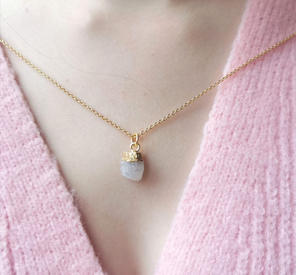 Collier Esprit libre chaîne pierre de lune