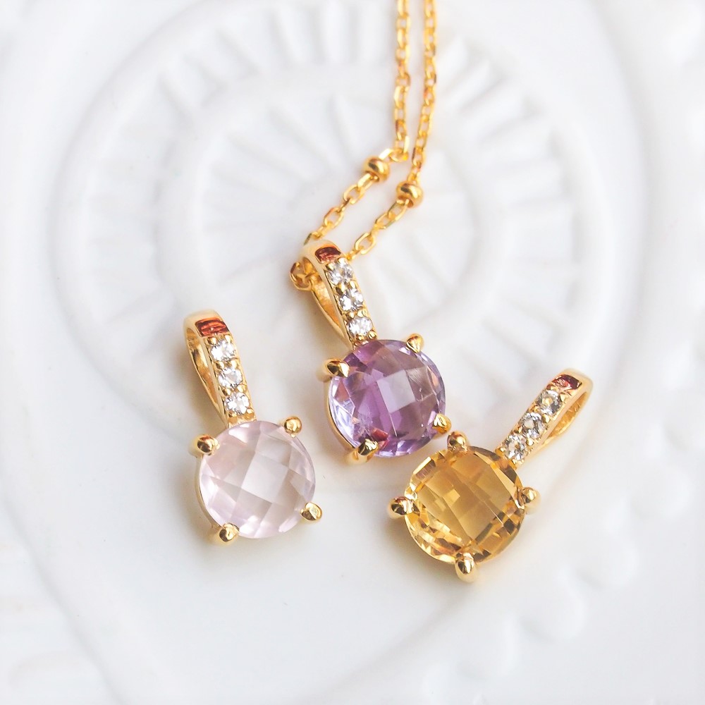 Colliers Pompon pavage