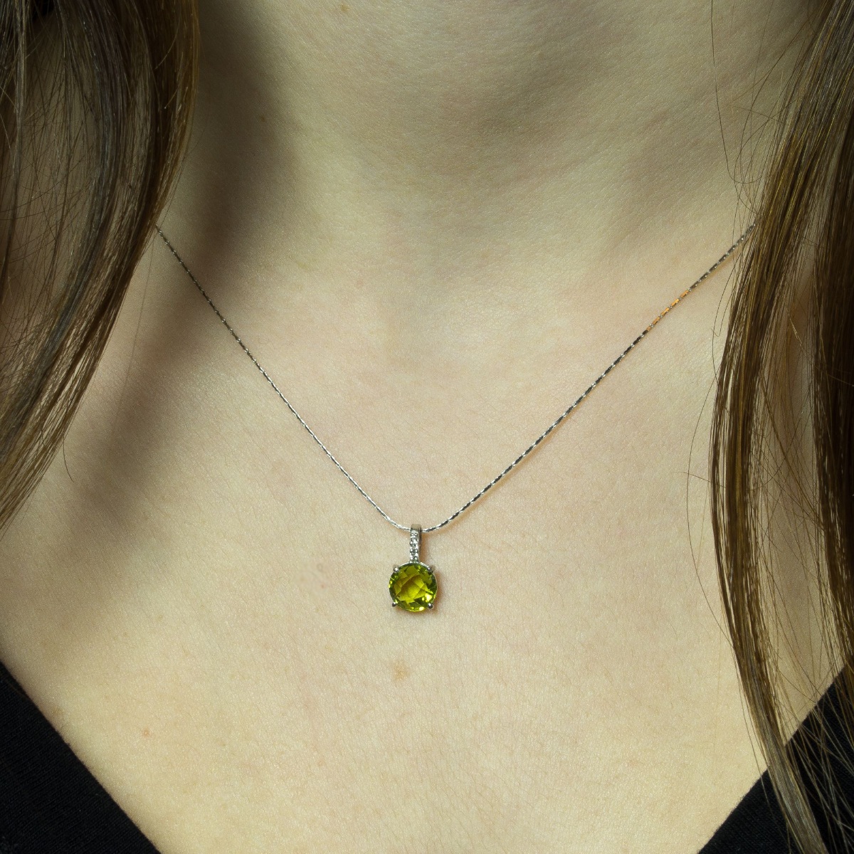 Pendentif Pompon pavage péridot