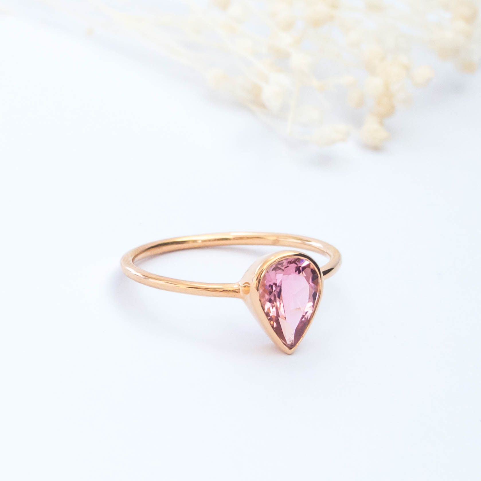 RI08_petale_tourmaline_rose_argent_925_plaque_or_jaune_bague_alexbok_designer_bijoux_paris_boutique_online (48)