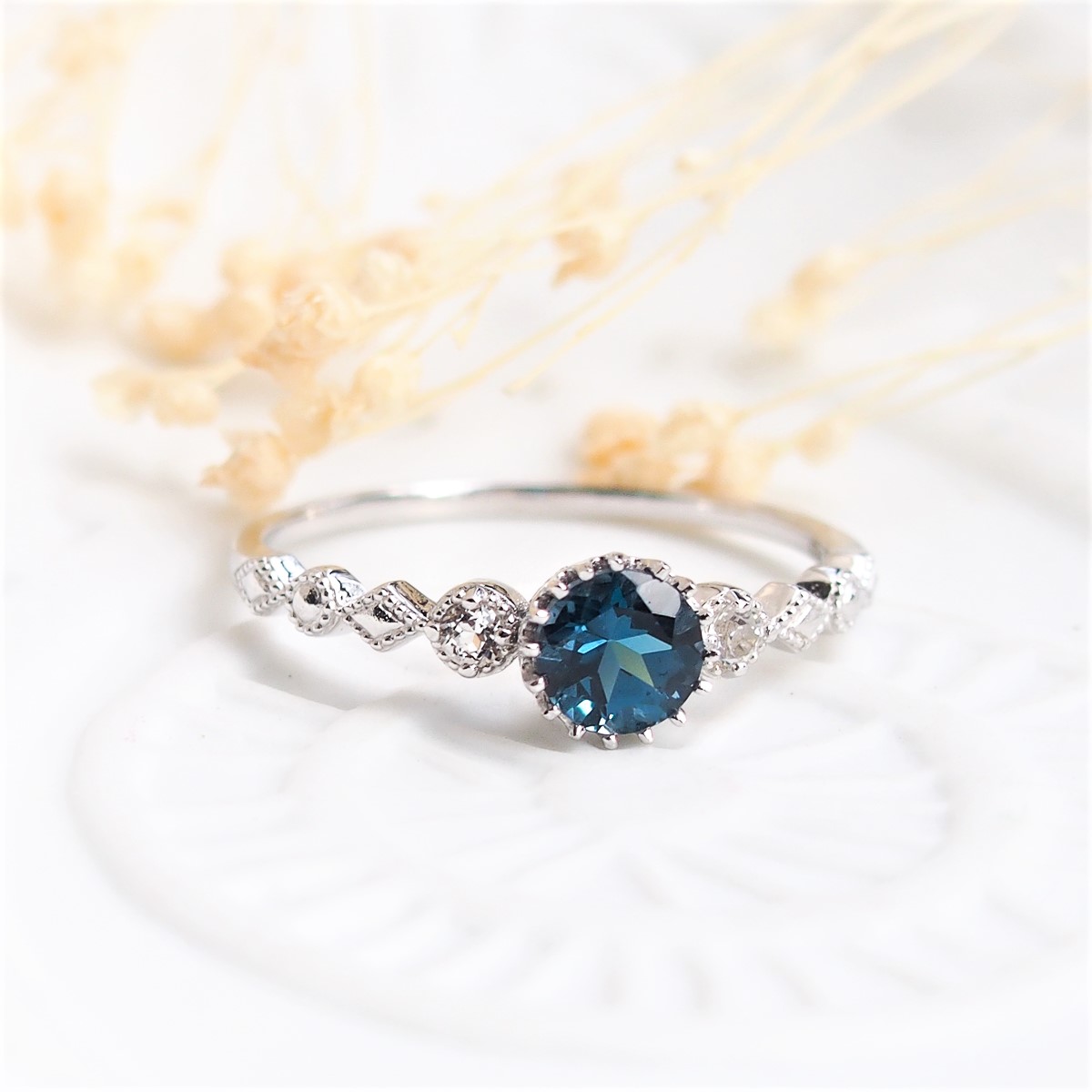 Bague Tiara topaze blue london Bague Tiara topaze blue london