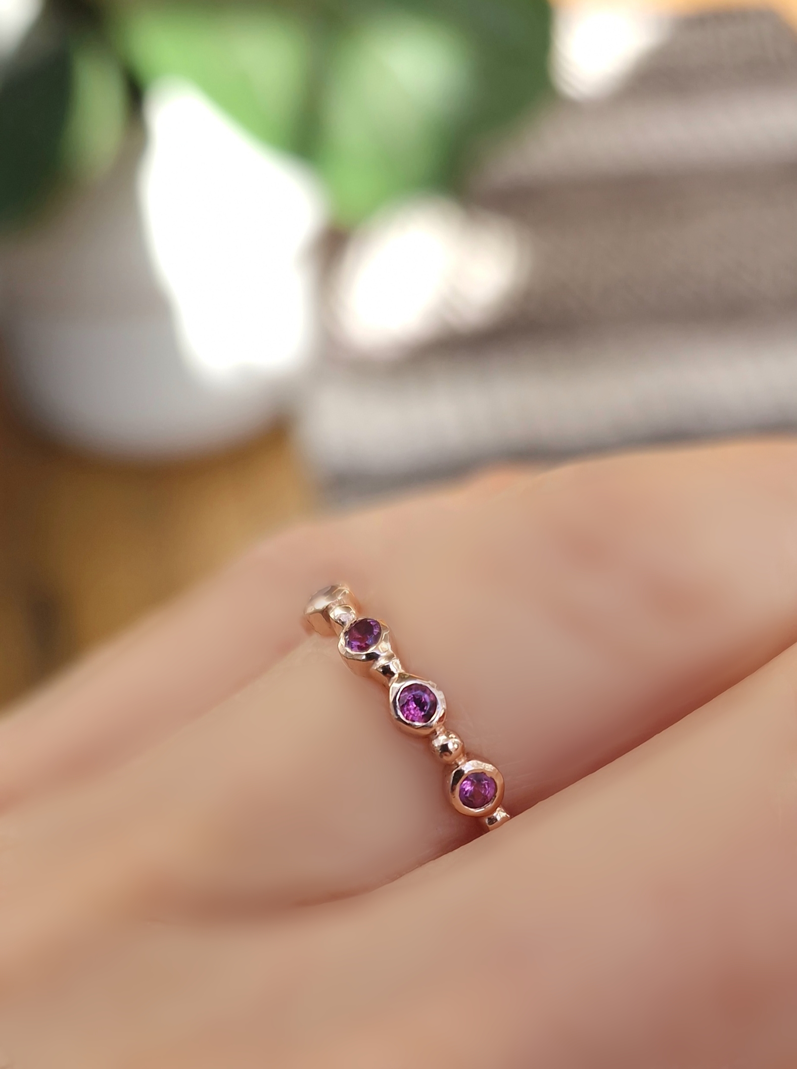 Bague Couronne grenat améthyste