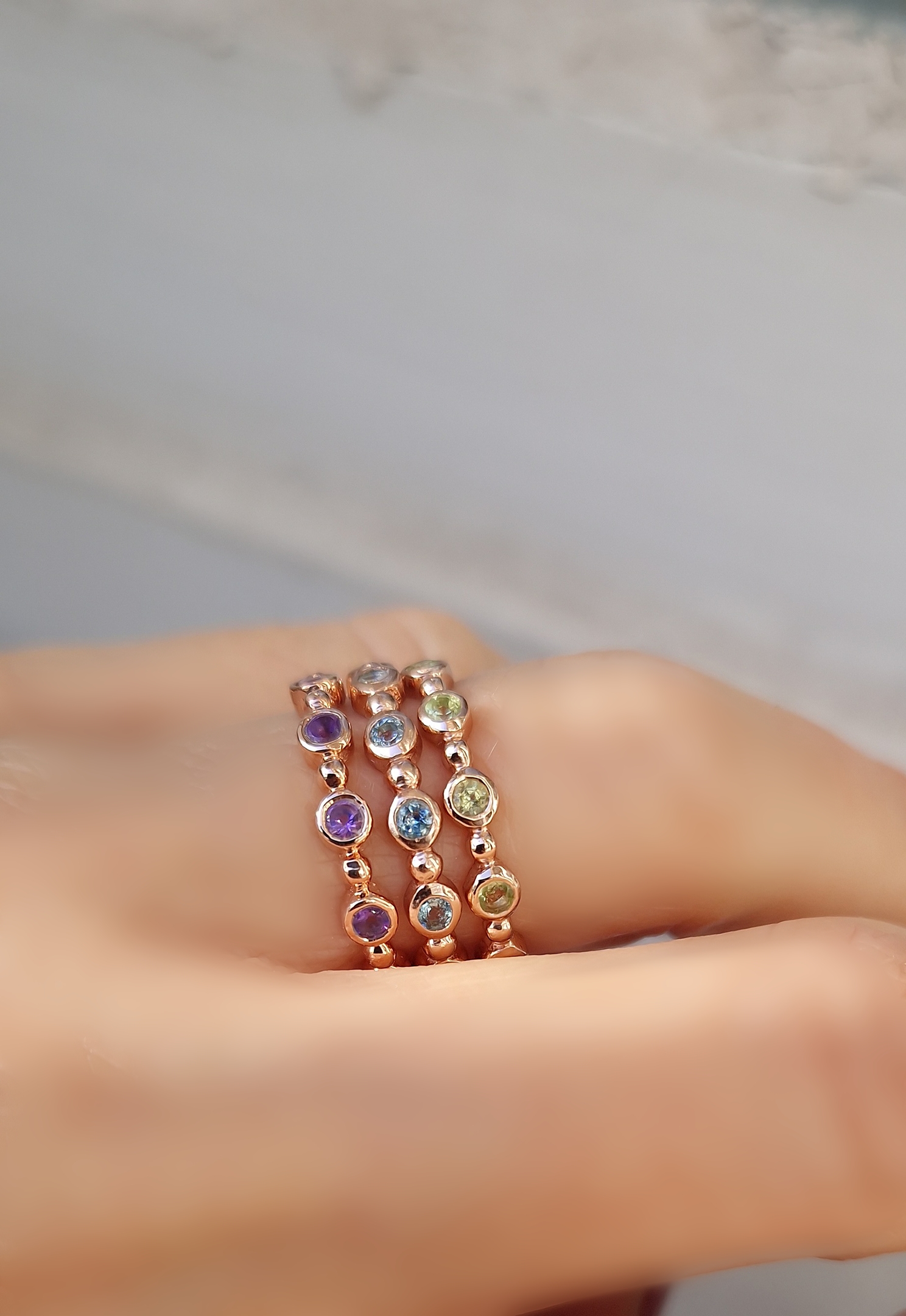 Bague Couronne améthyste, topaze bleue et péridot