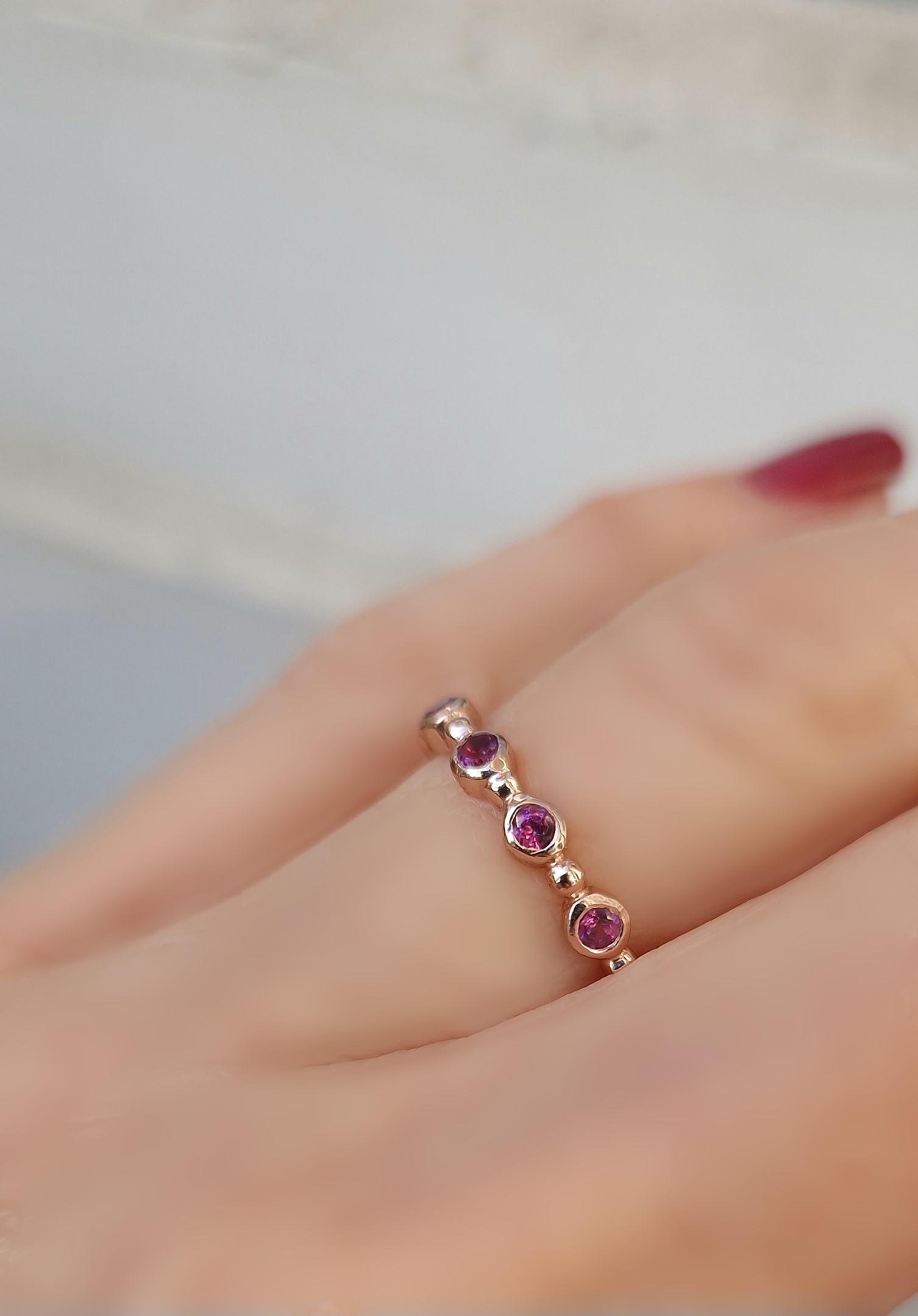 Bague Couronne grenat rhodolite