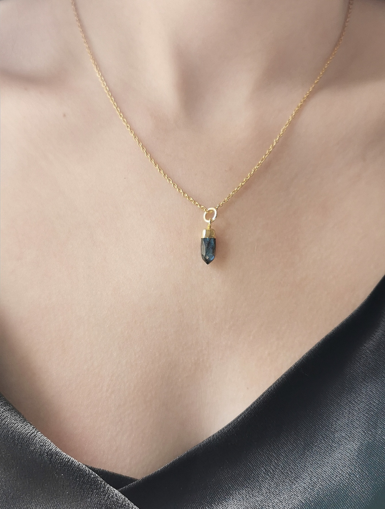 Pendentif Tiny cristal labradorite