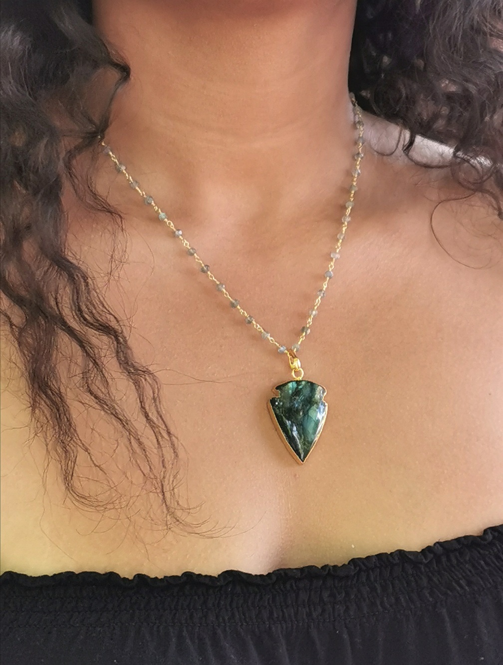 Collier Midori pointe de flèche labradorite Collier Midori pointe de flèche labradorite