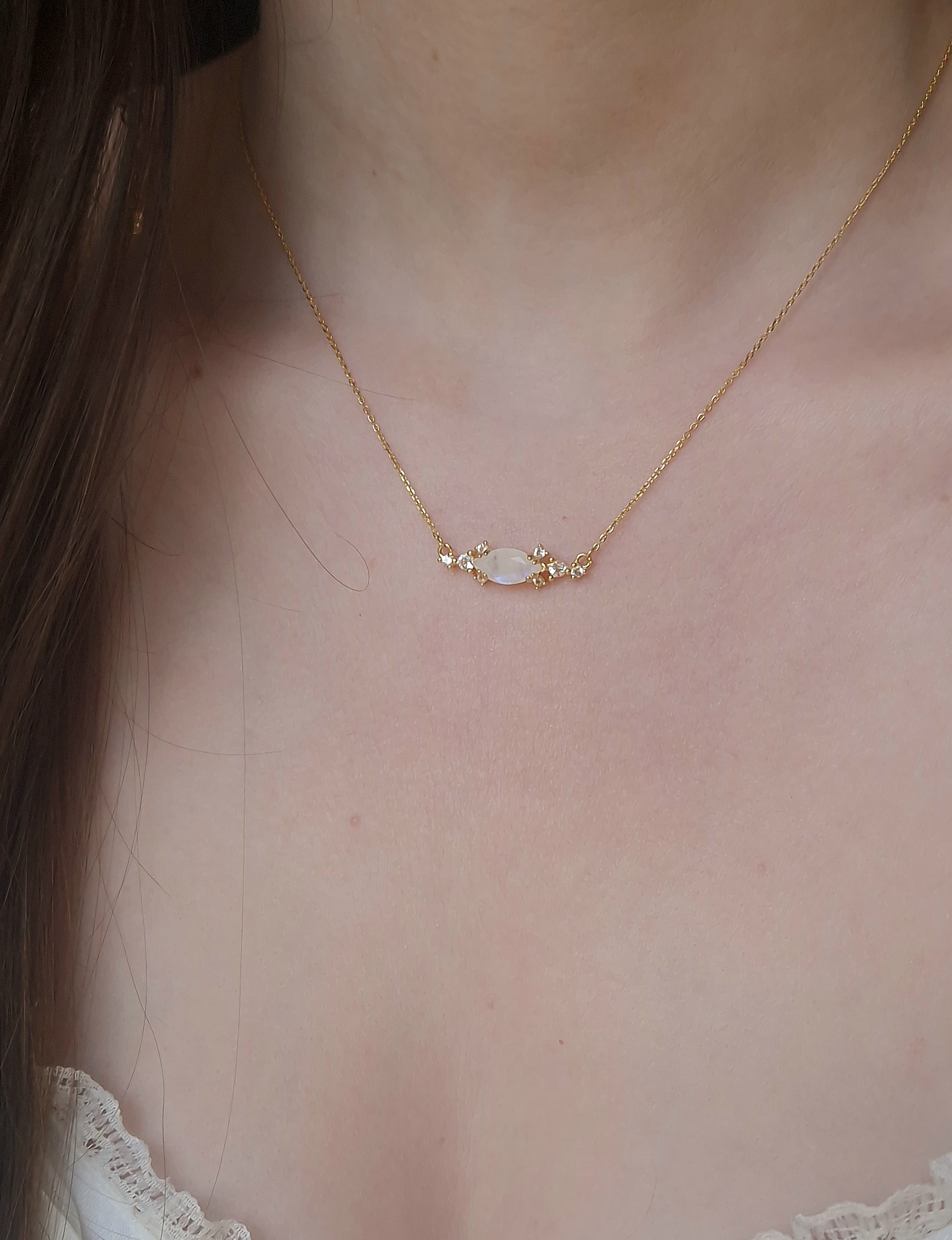 Collier Cléa argent 925 doré or jaune et pierre de lune marquise