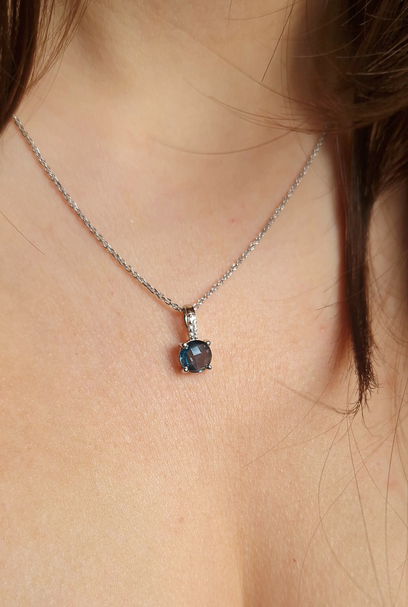 Pendentif Pompon topaze blue london Pendentif Pompon topaze blue london