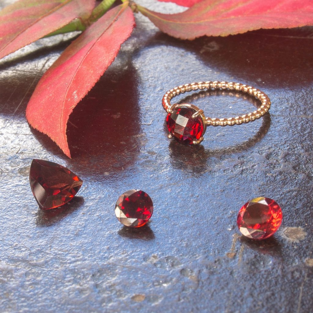 Bague Pompon argent 925 doré or rose et grenat rouge