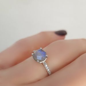 Bague Pompon pavage diamant argent 925 rhodié et labradorite