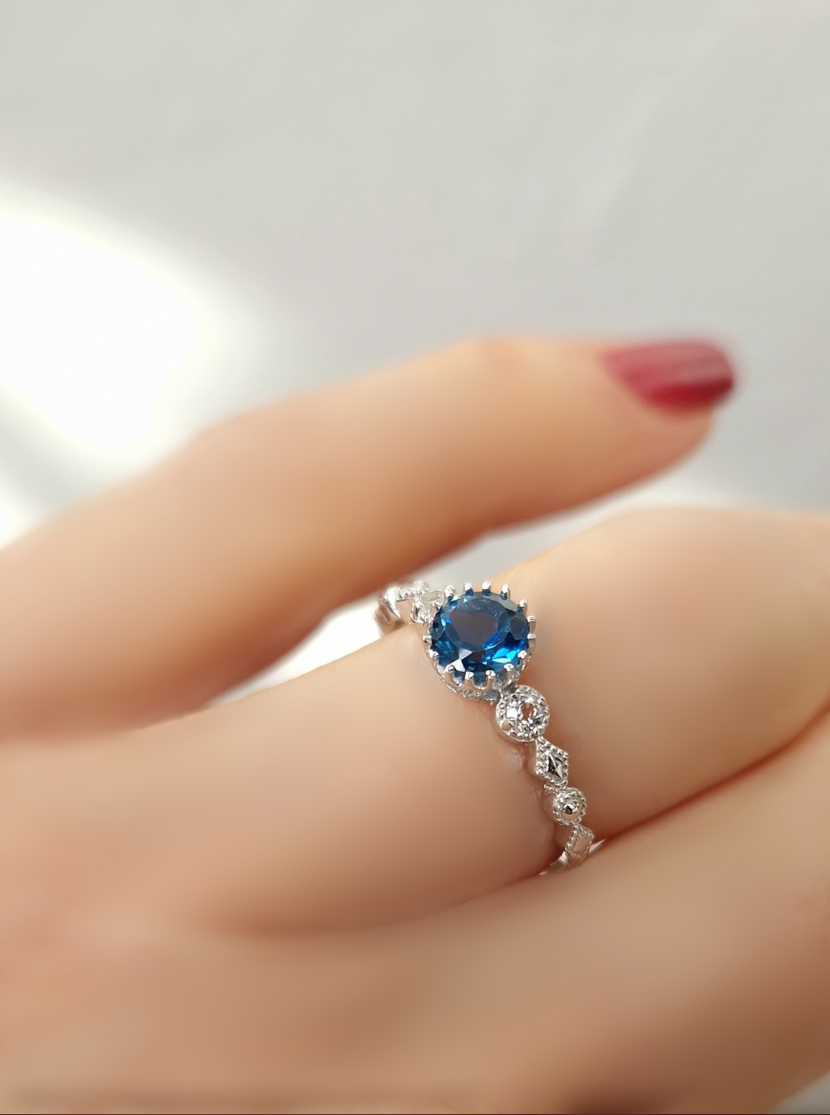 Bague Tiara topaze blue london Bague Tiara topaze blue london