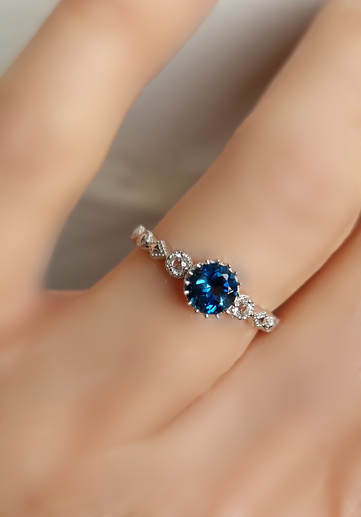 Bague Tiara topaze blue london Bague Tiara topaze blue london