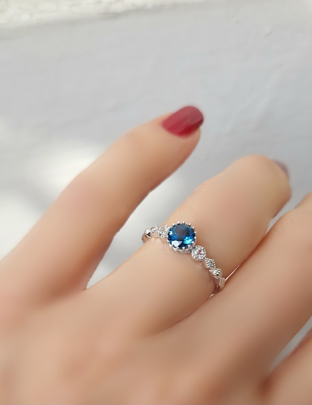 Bague Tiara topaze blue london Bague Tiara topaze blue london