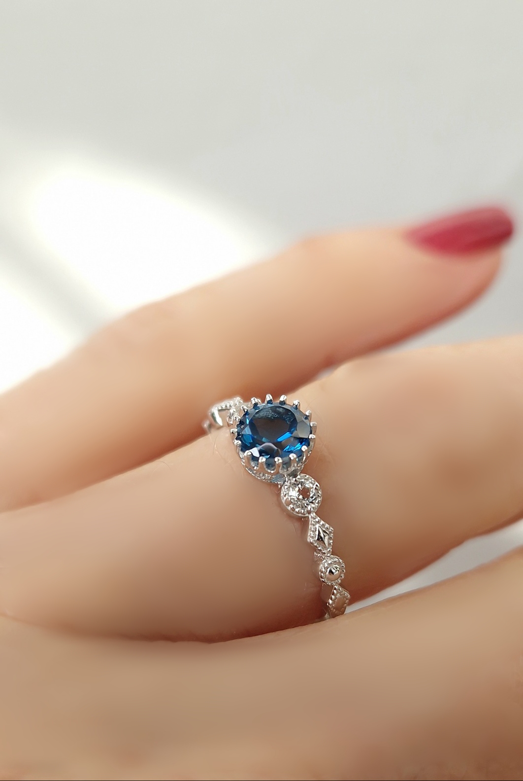 Bague Tiara topaze blue london Bague Tiara topaze blue london