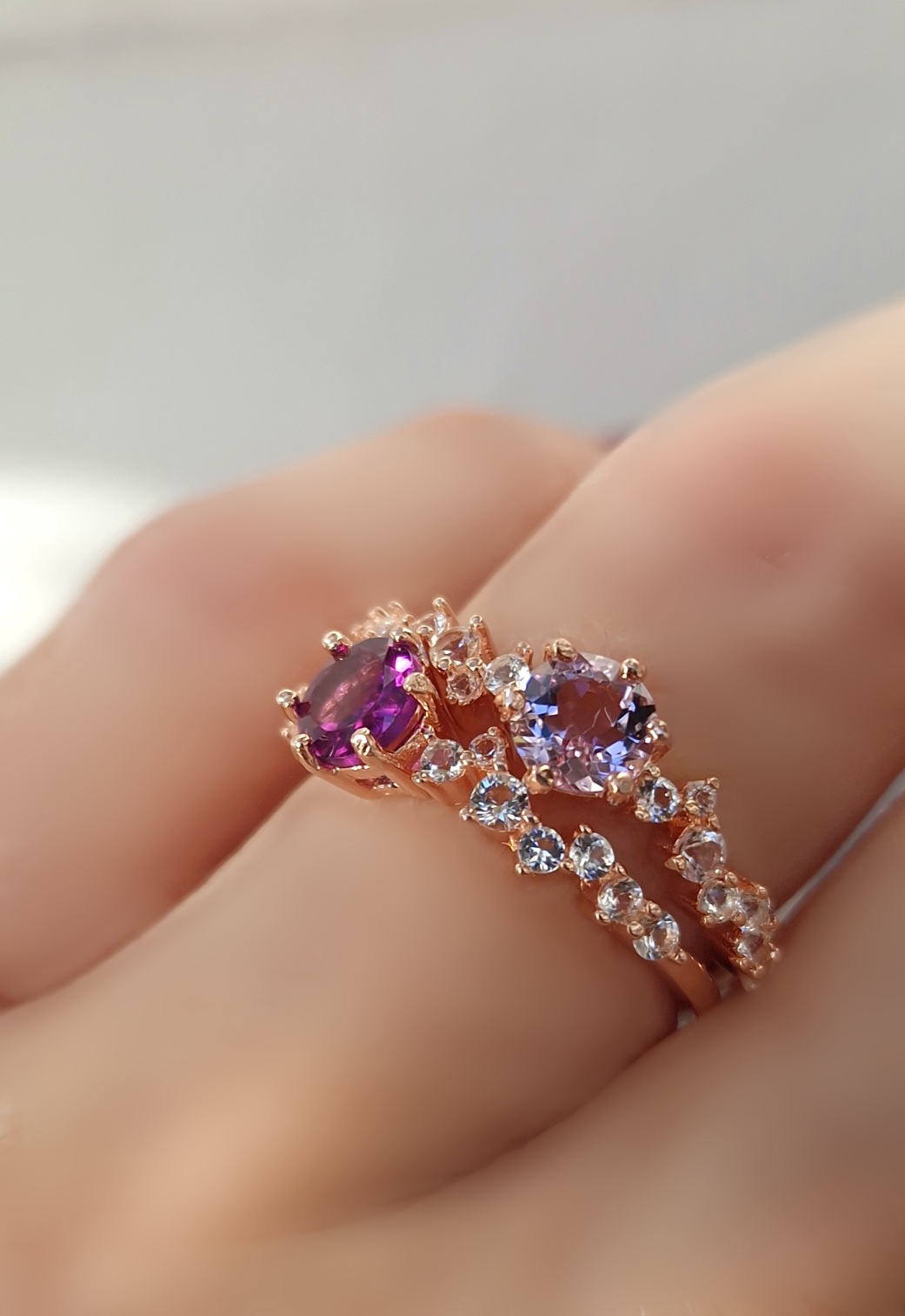 Bagues Aurore  argent 925 doré or rose,  améthyste lavande, grenat rhodolite et  petites topazes incolores