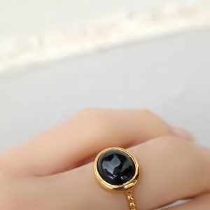 Bague Galet argent doré or jaune et onyx cabochon-AlexBok gemmologue et créatrice de bijoux en pierres naturelles