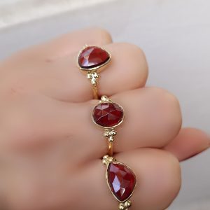 Bague Antik argent 925 doré or jaune et grenat rouge-AlexBok gemmologue et création bijoux pour femme en pierres naturelles