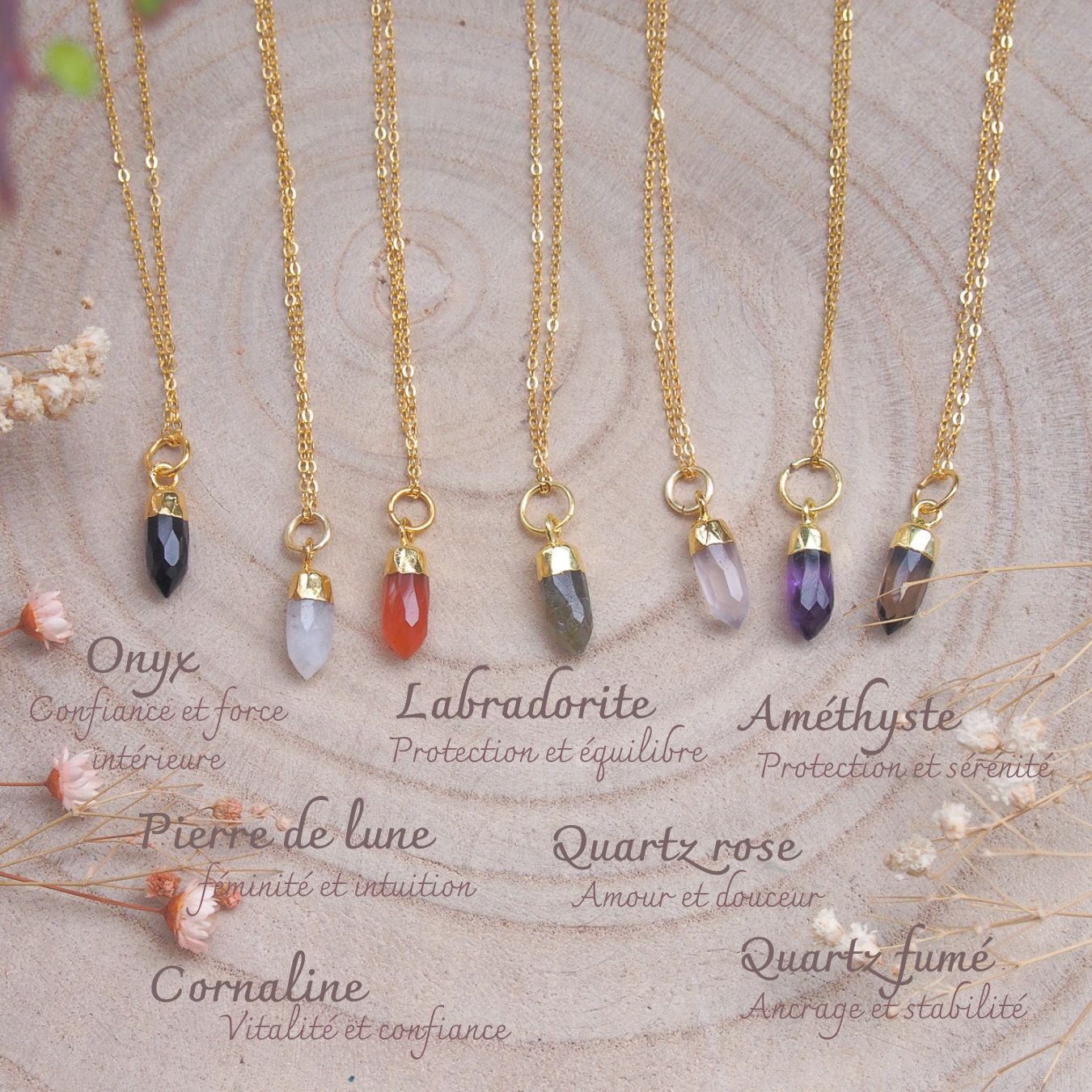 Pendentifs pour femme de petites pointes de cristal monté sur cuivre doré avec onyx, pierre de lune, cornaline, labradorite, quartz rose, améthyste  sur chaîne argent doré